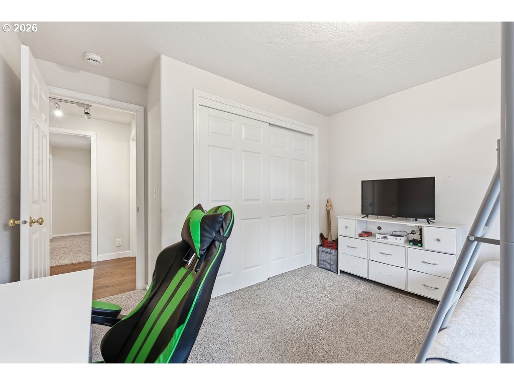 1348 Keller St Property Photo 22
