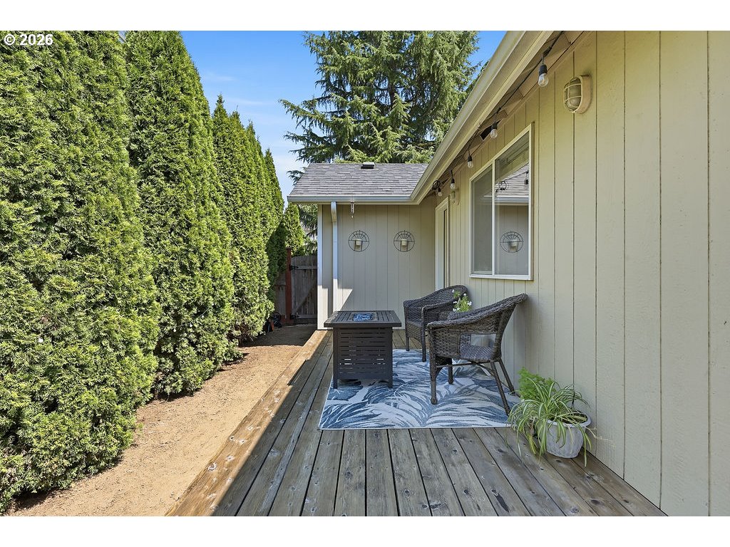 1348 Keller St Property Photo 33