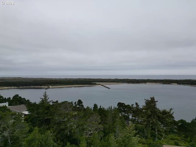 Lot 17 Shoreline Dr. Property Photo 2