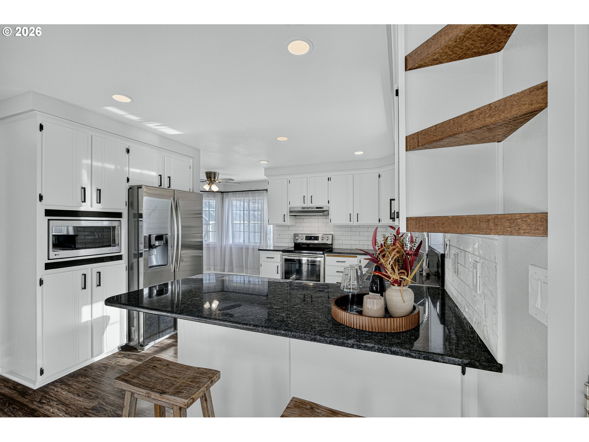 1300 Sanford St Property Photo 3