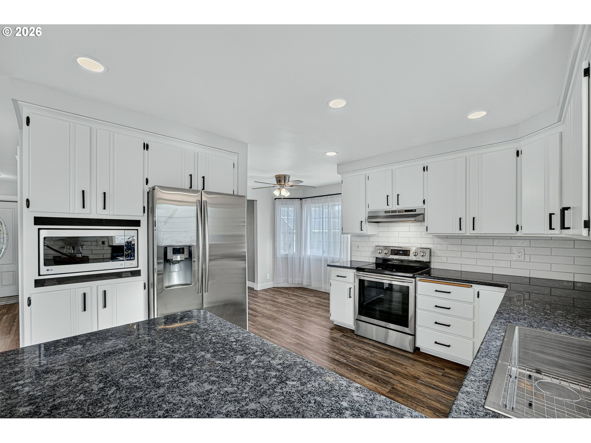 1300 Sanford St Property Photo 20