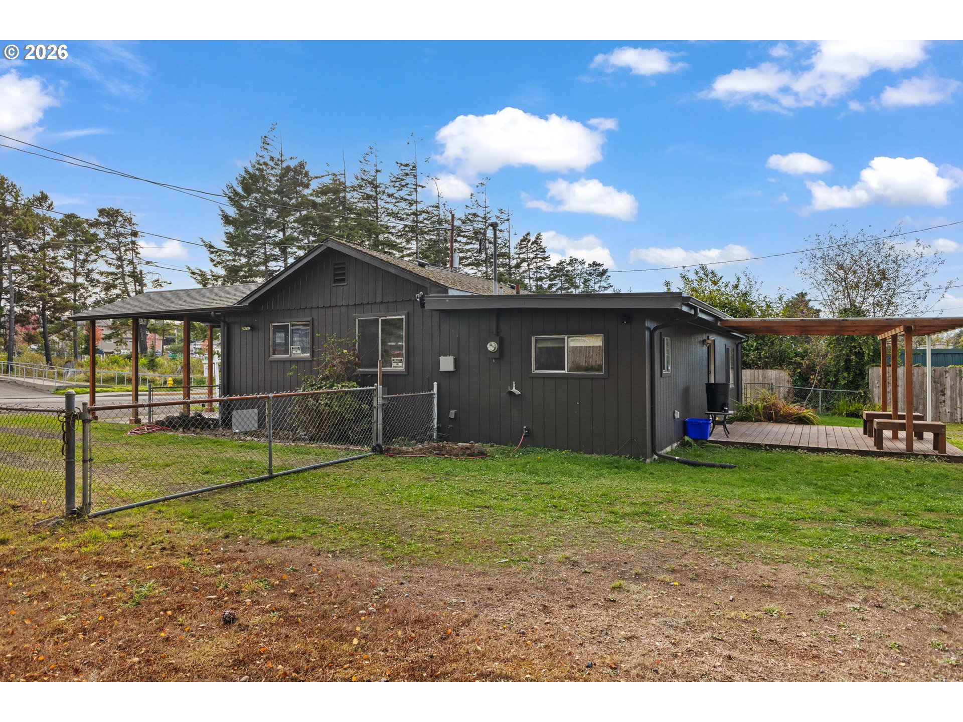 1848 Thomas Ave Property Photo 28