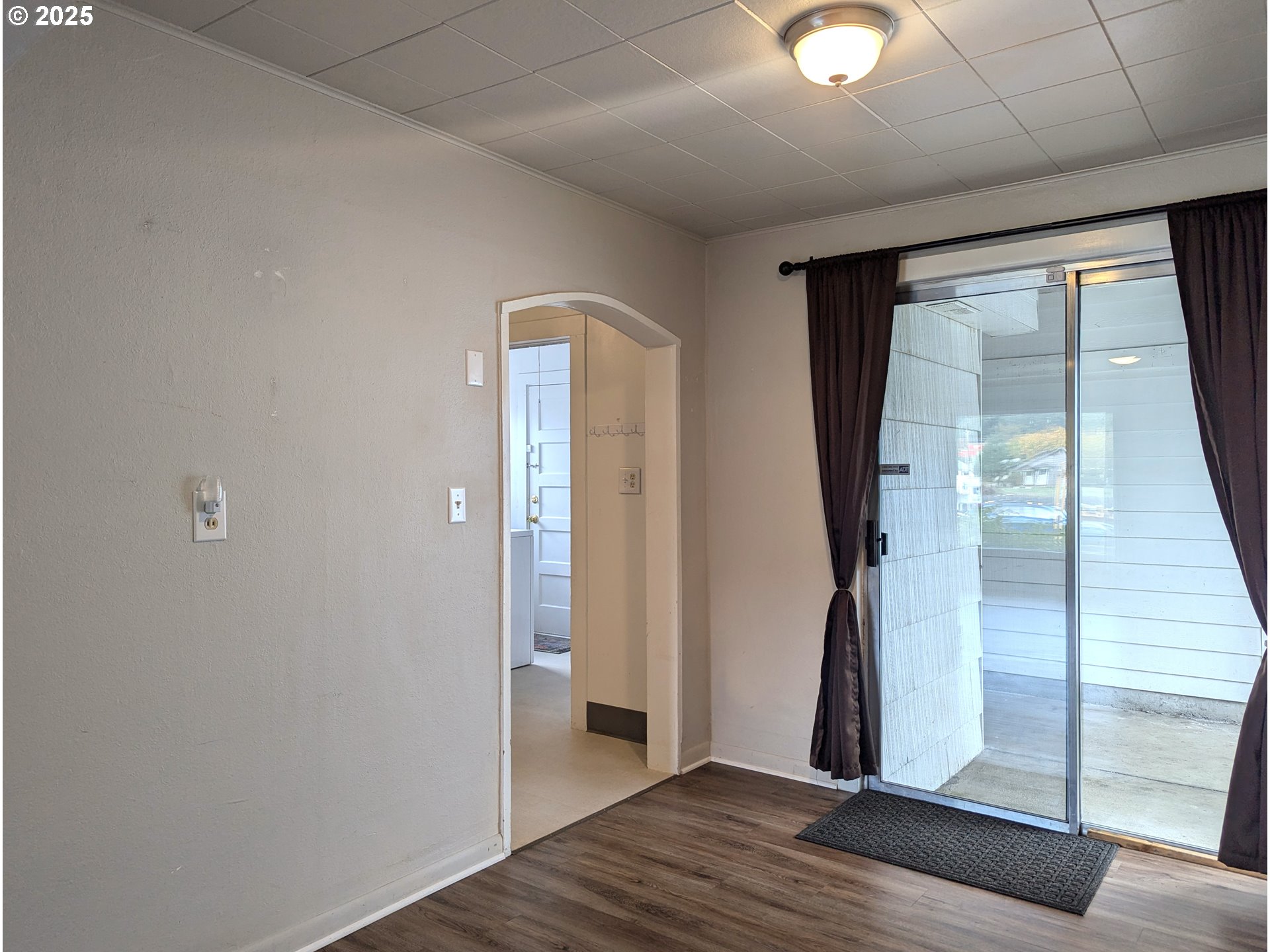 47564 School St Property Photo 7