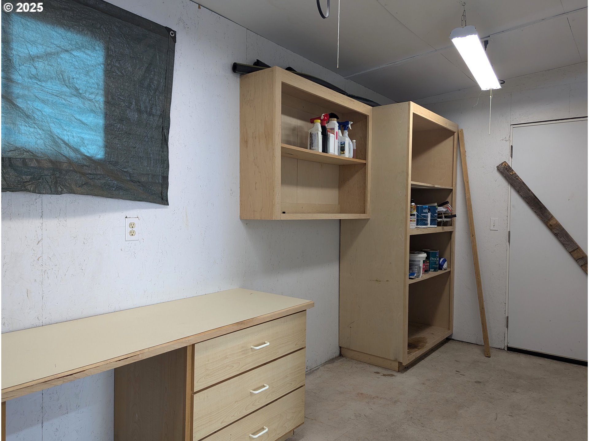 47564 School St Property Photo 30