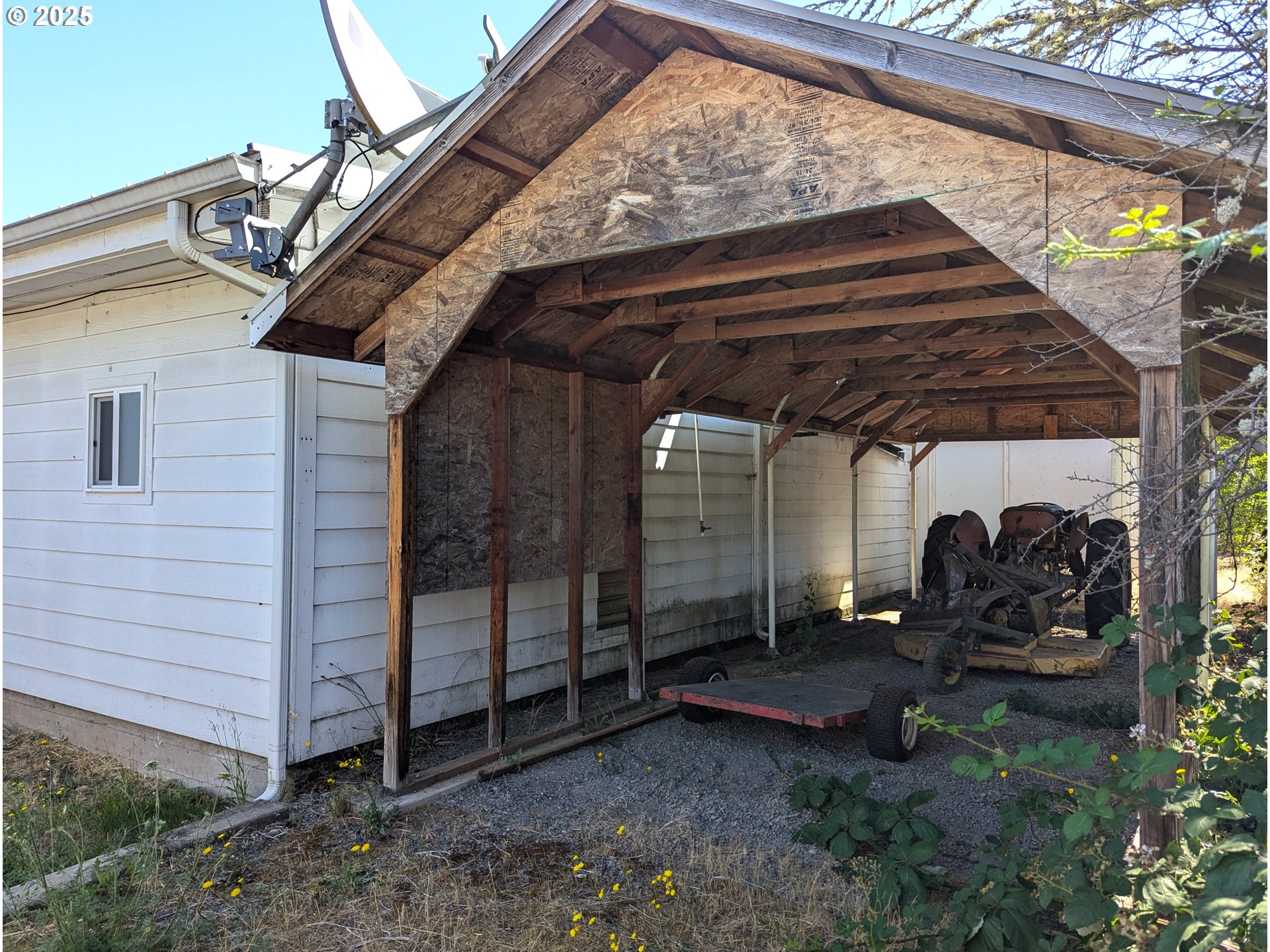 47564 School St Property Photo 37