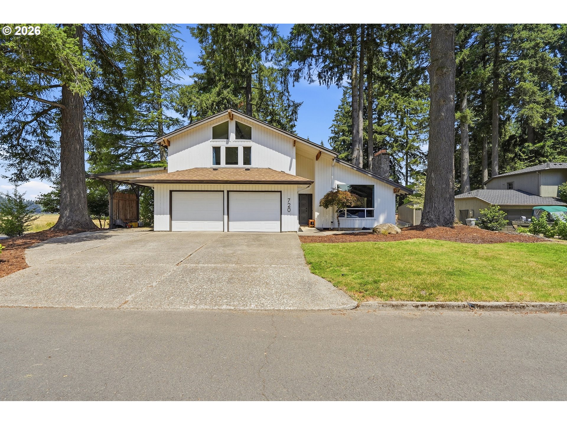 720 Ne 31st Pl Property Photo 1