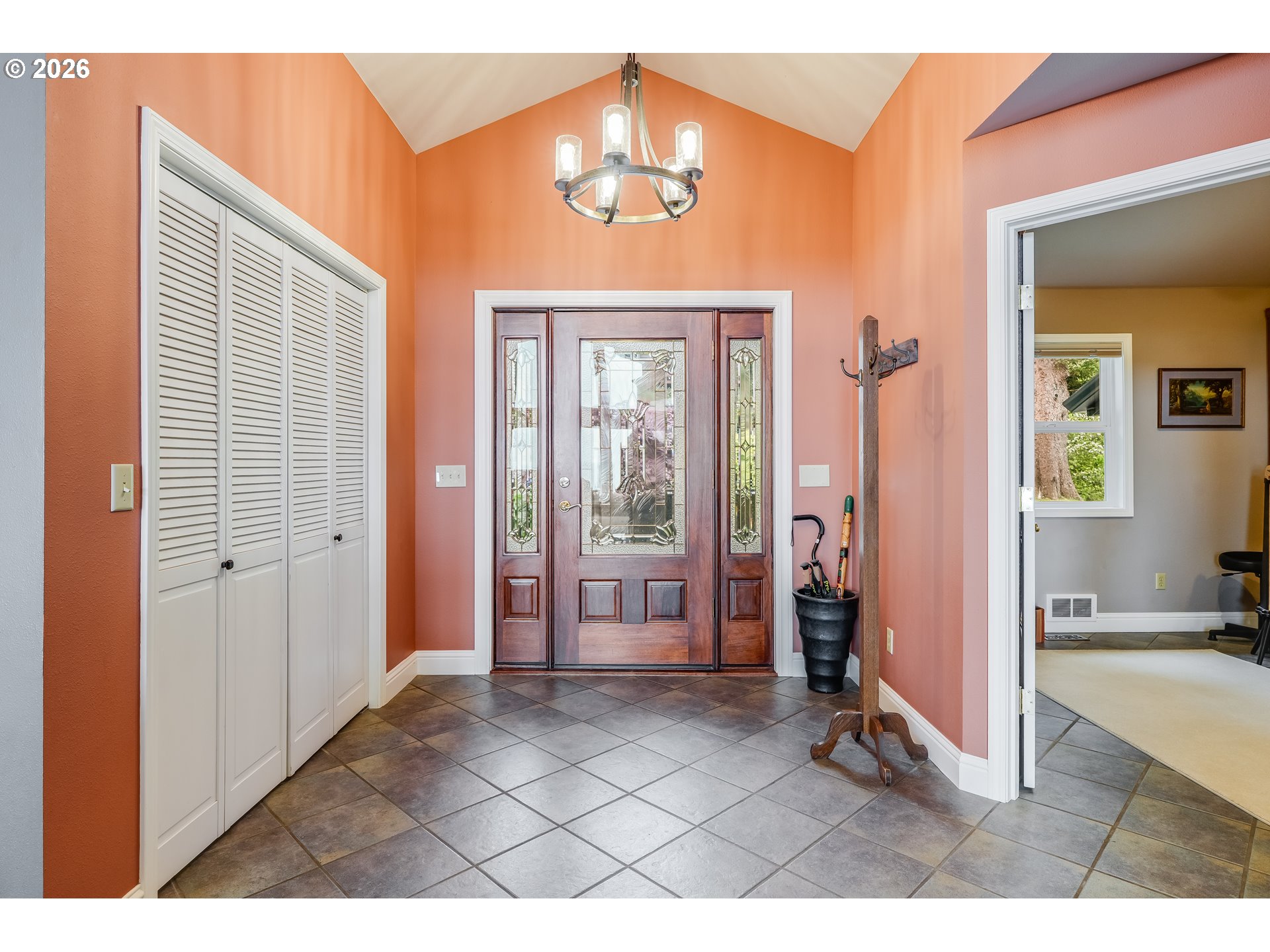 384 Sunset Blvd Property Photo 6