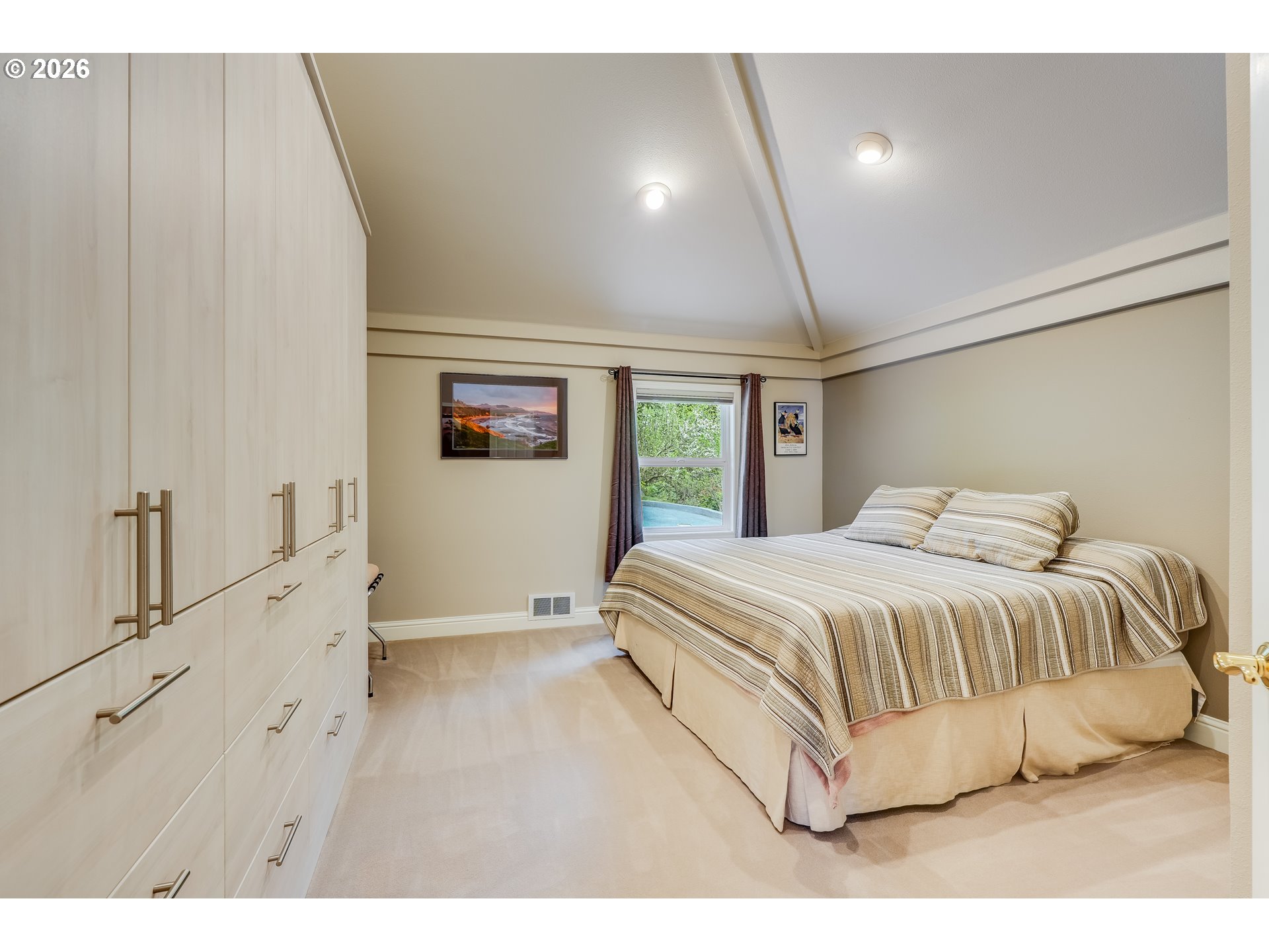 384 Sunset Blvd Property Photo 22