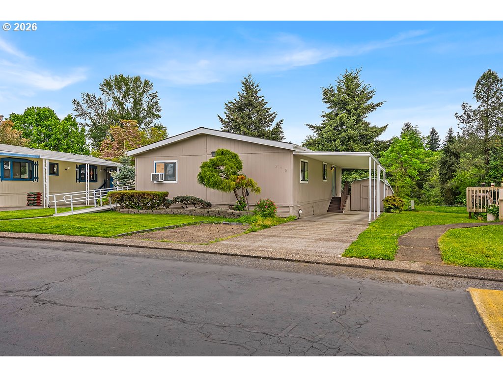 12450 Sw Fischer Rd 216 Property Photo 1