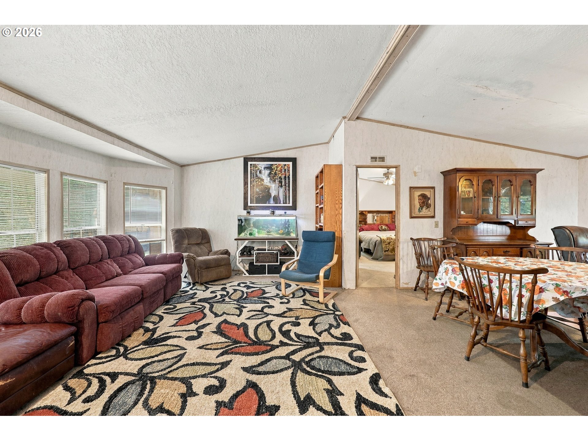 65353 E Barlow Trail Rd Property Photo 5