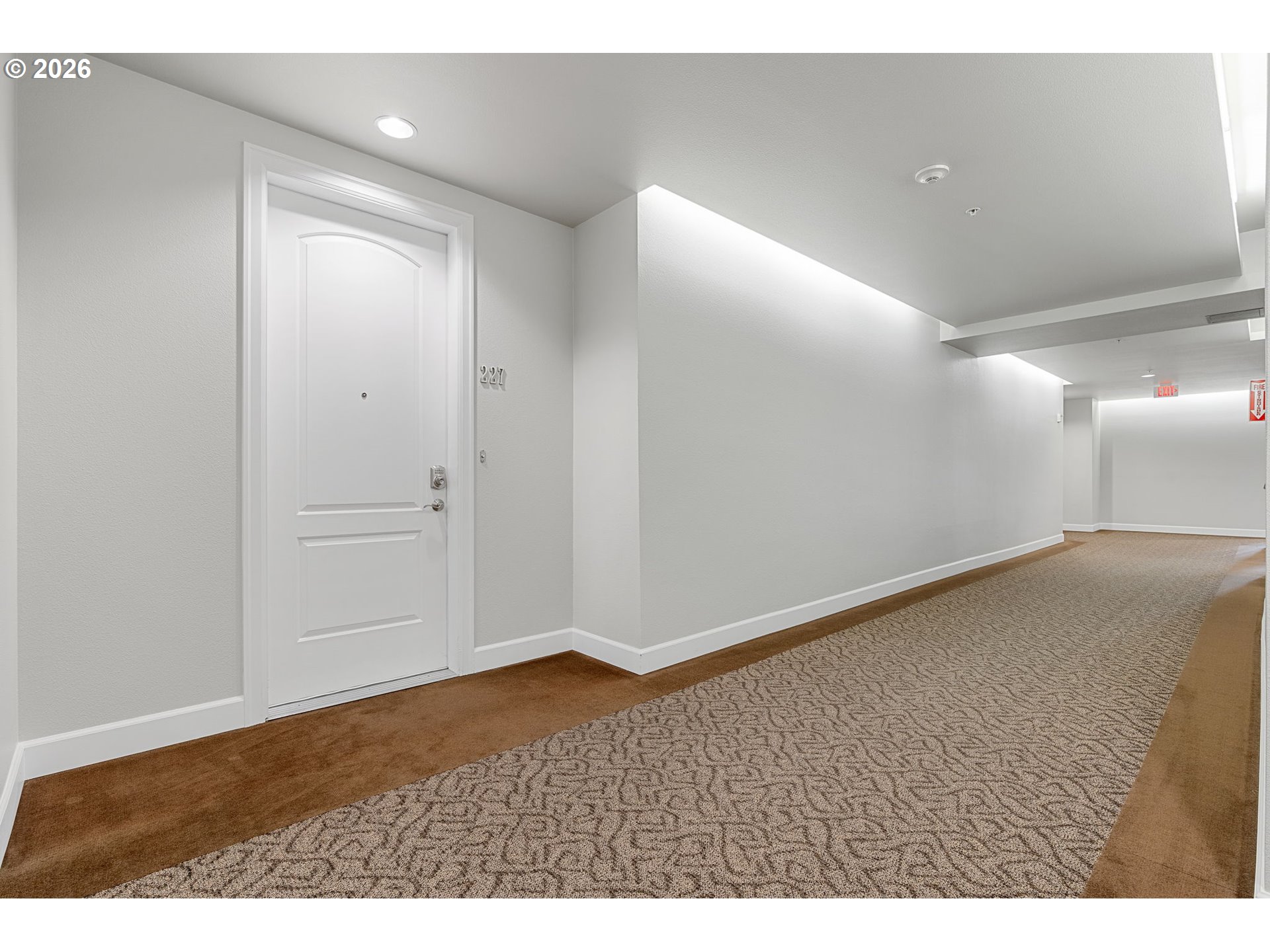 707 N Hayden Island Dr 227 Property Photo 2