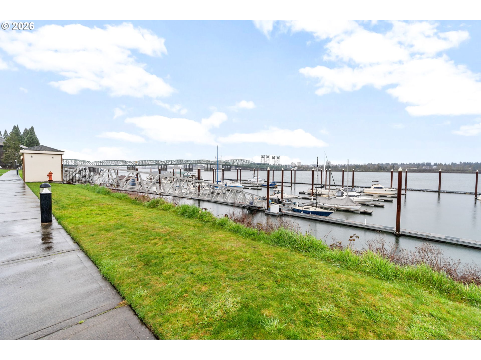 707 N Hayden Island Dr 227 Property Photo 35