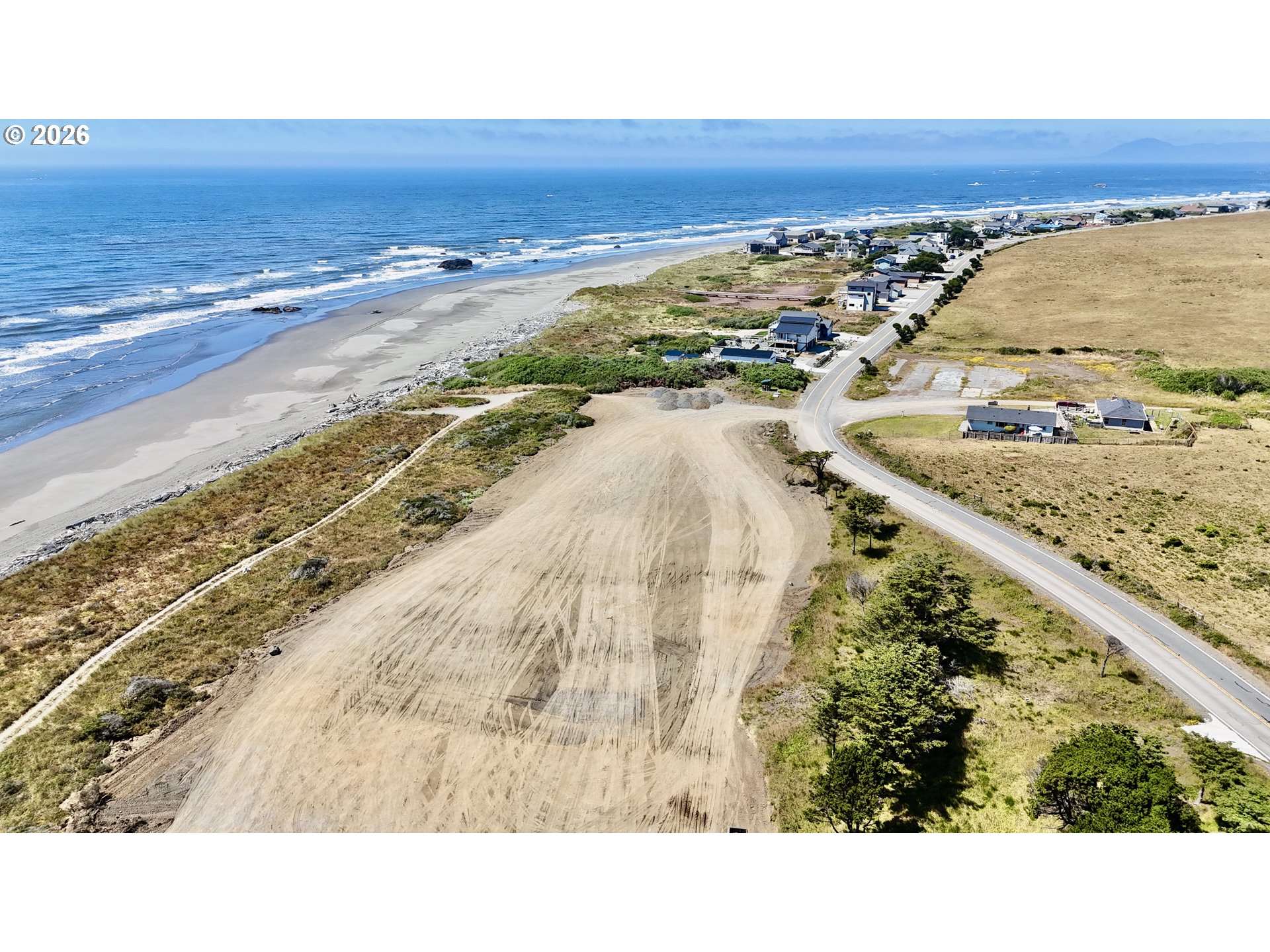 900 Old Coast Rd 2 Property Photo 2