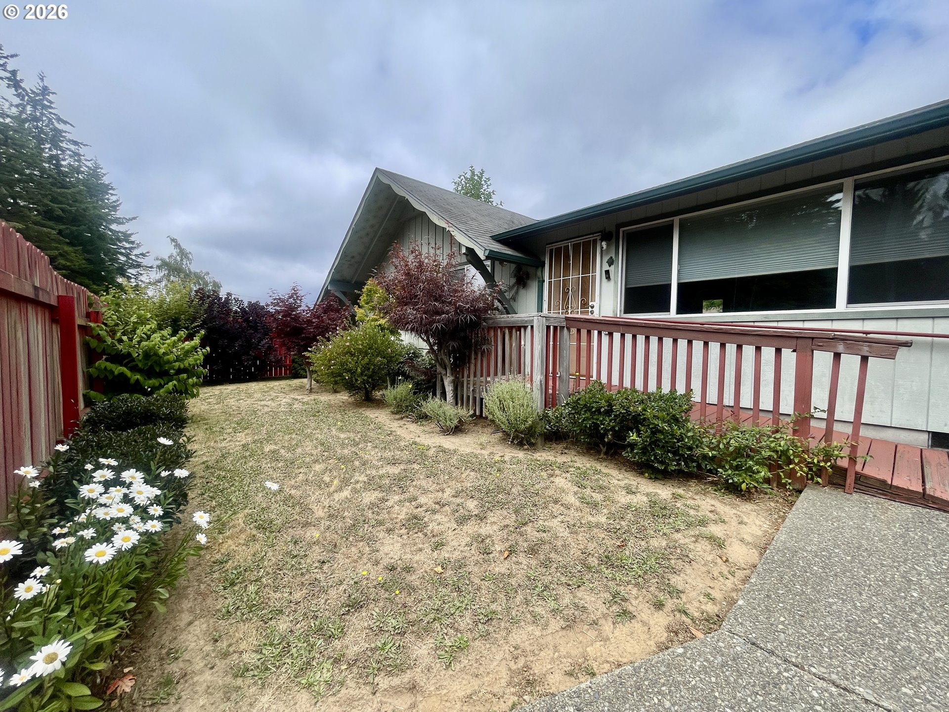 1840 Ocean Blvd Property Photo 3