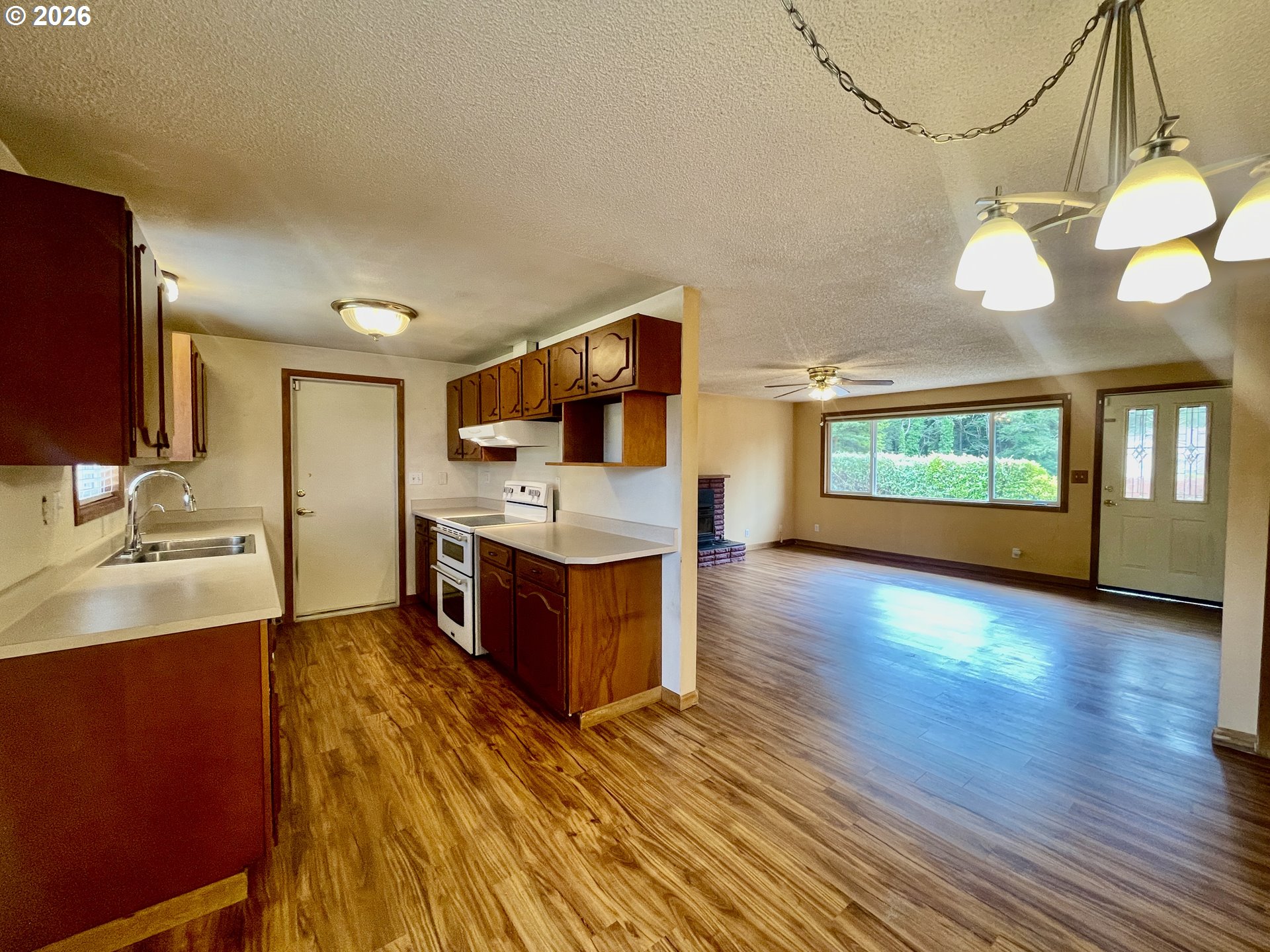 1840 Ocean Blvd Property Photo 8