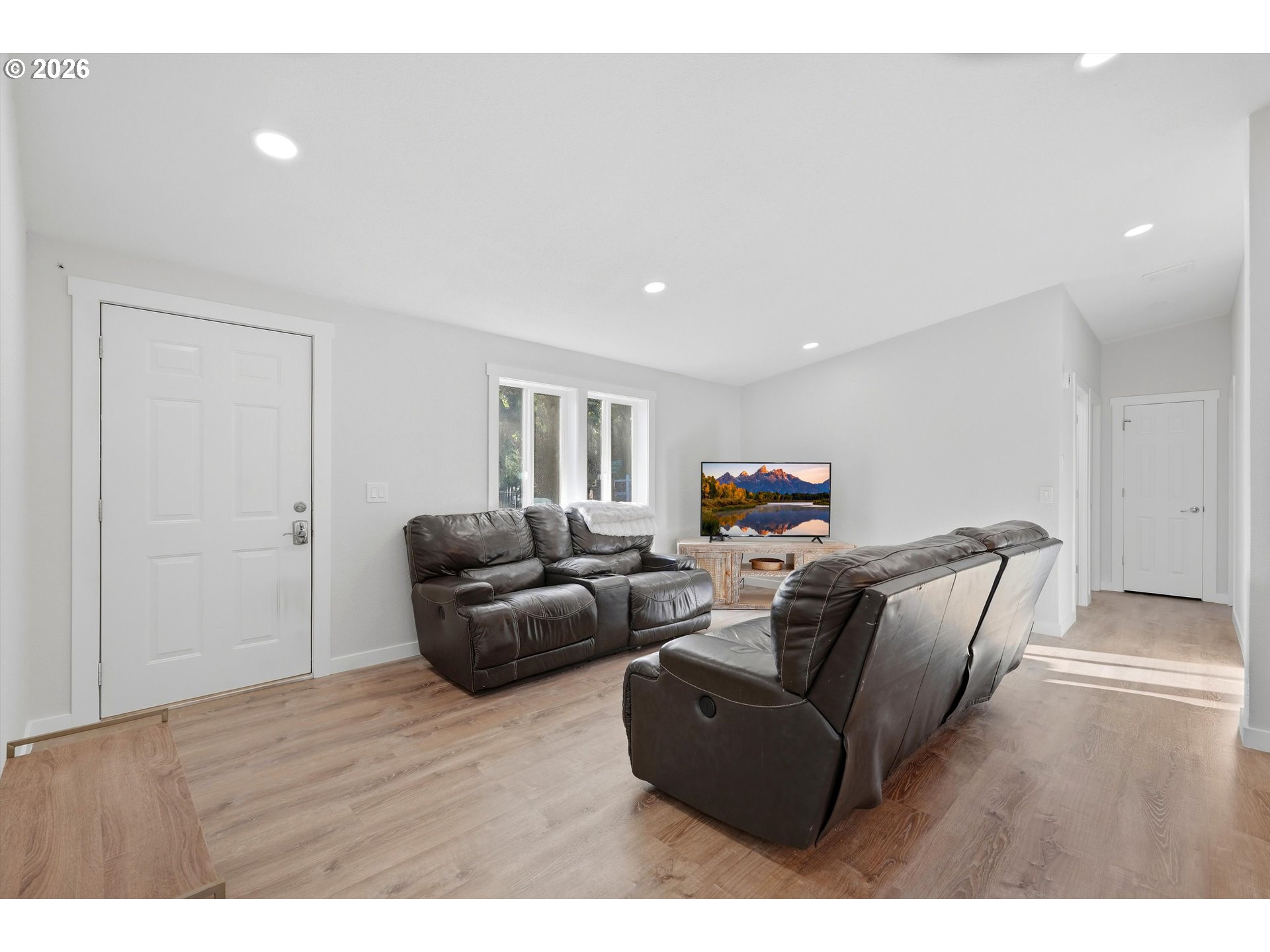 15268 S Bradley Rd Property Photo 15