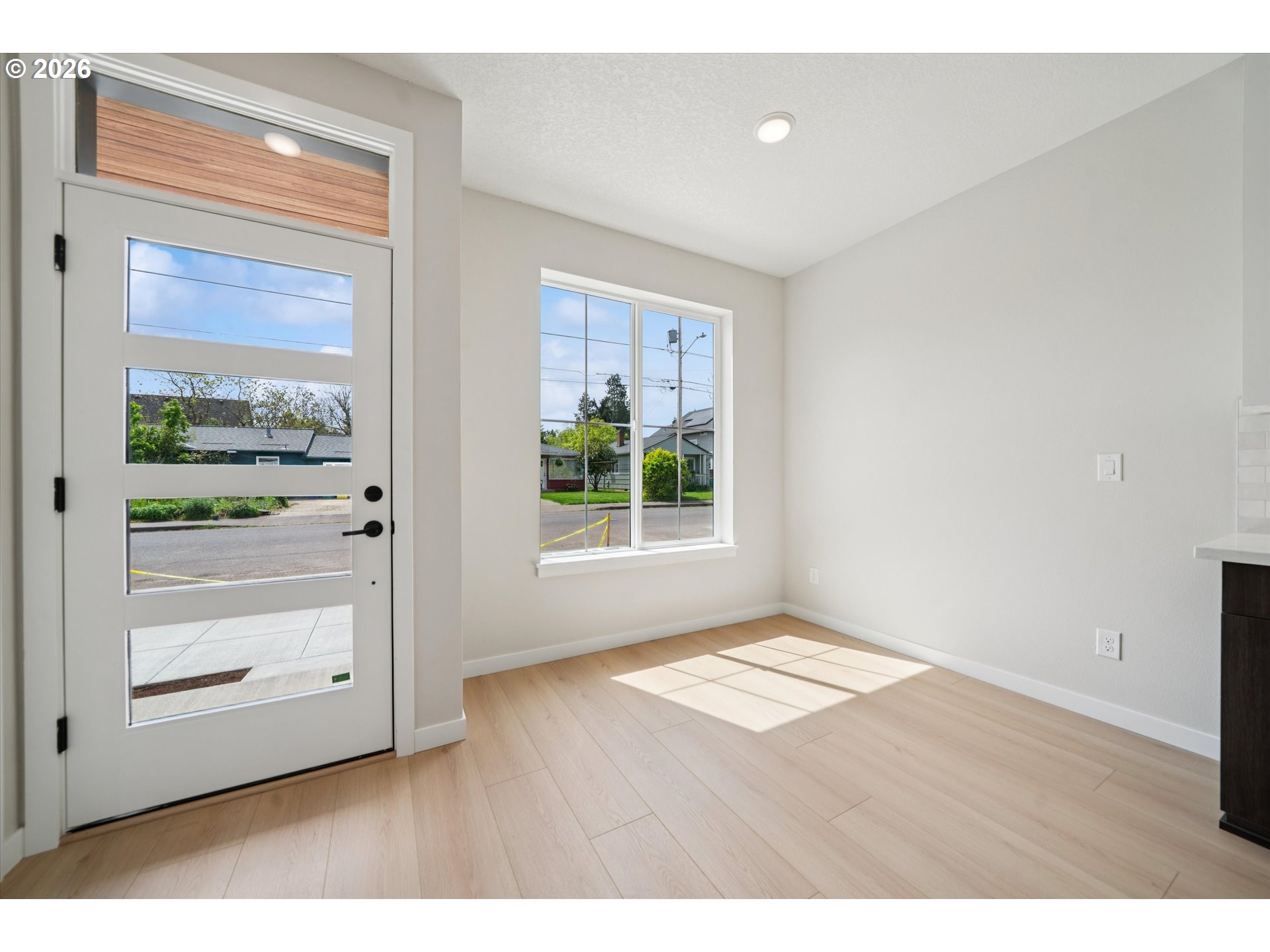 5941 Se Reedway St Property Photo 2