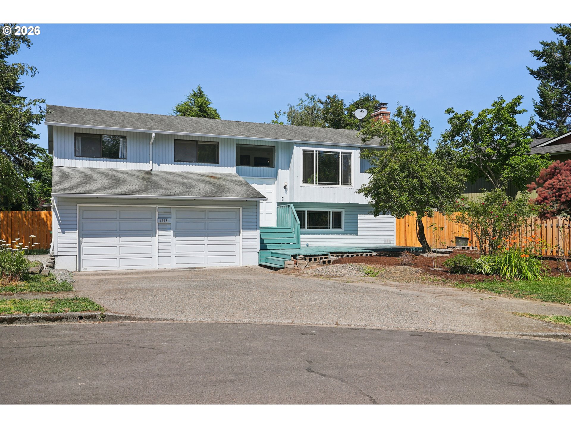 1453 Se 29th Ct Property Photo 1