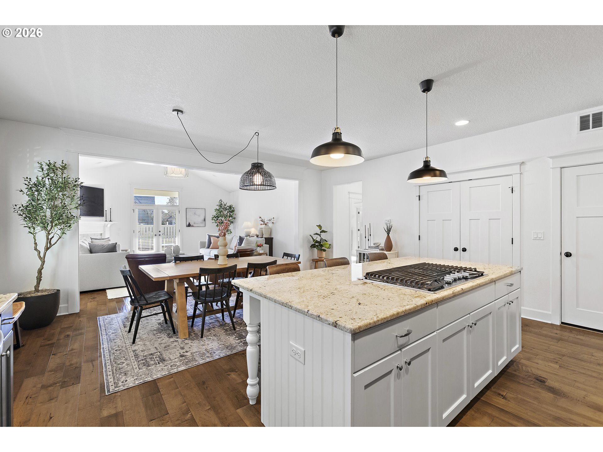 462 Turnberry Ave Property Photo 12