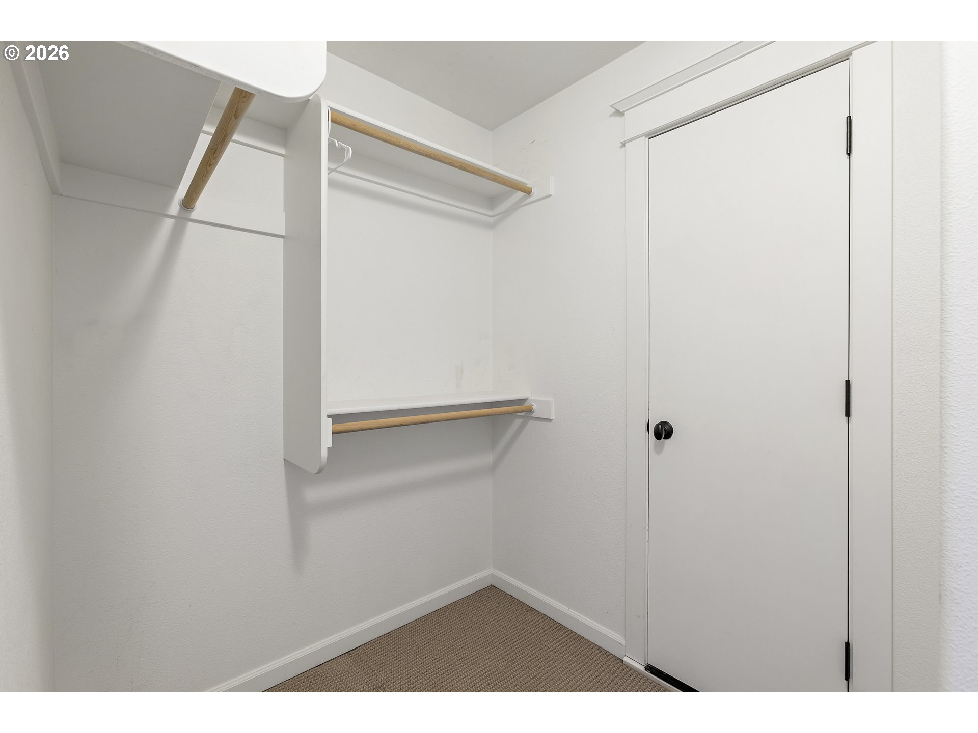 462 Turnberry Ave Property Photo 38