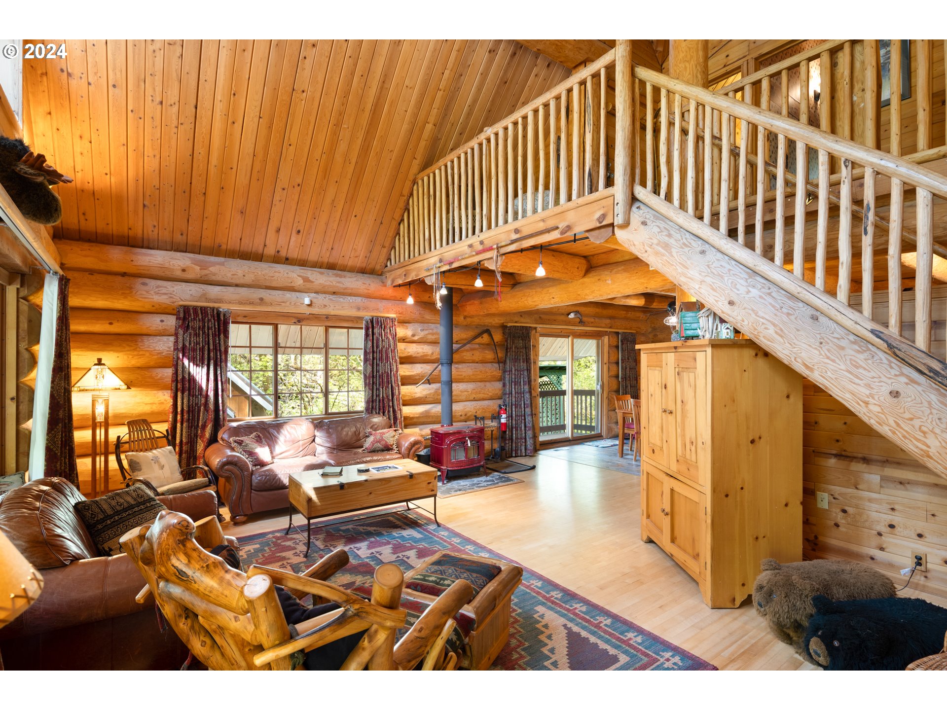 58200 E Marmot Rd Property Photo 14
