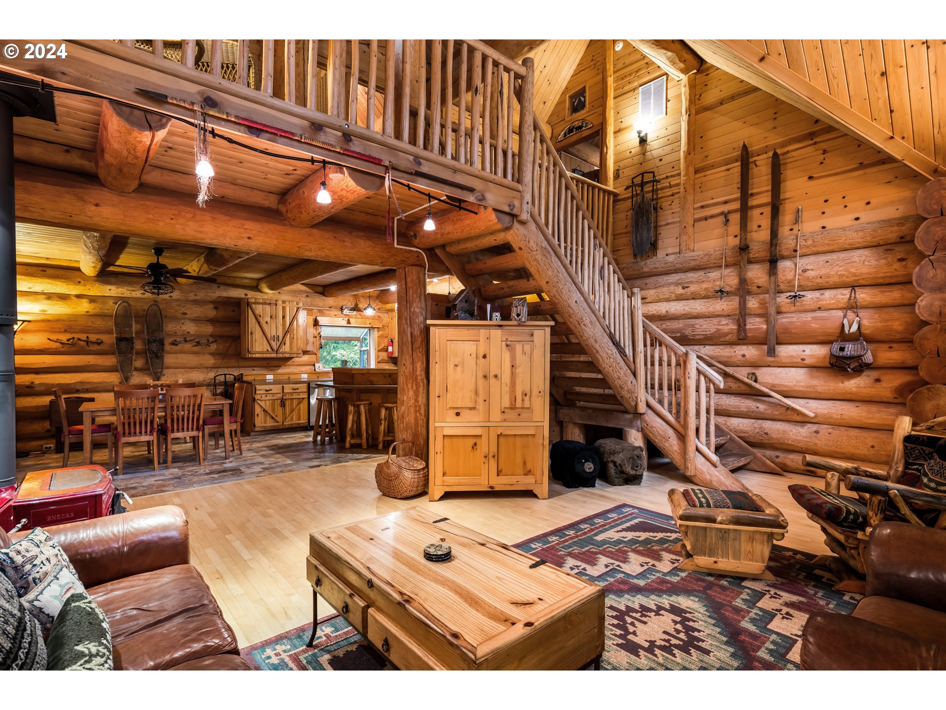 58200 E Marmot Rd Property Photo 17