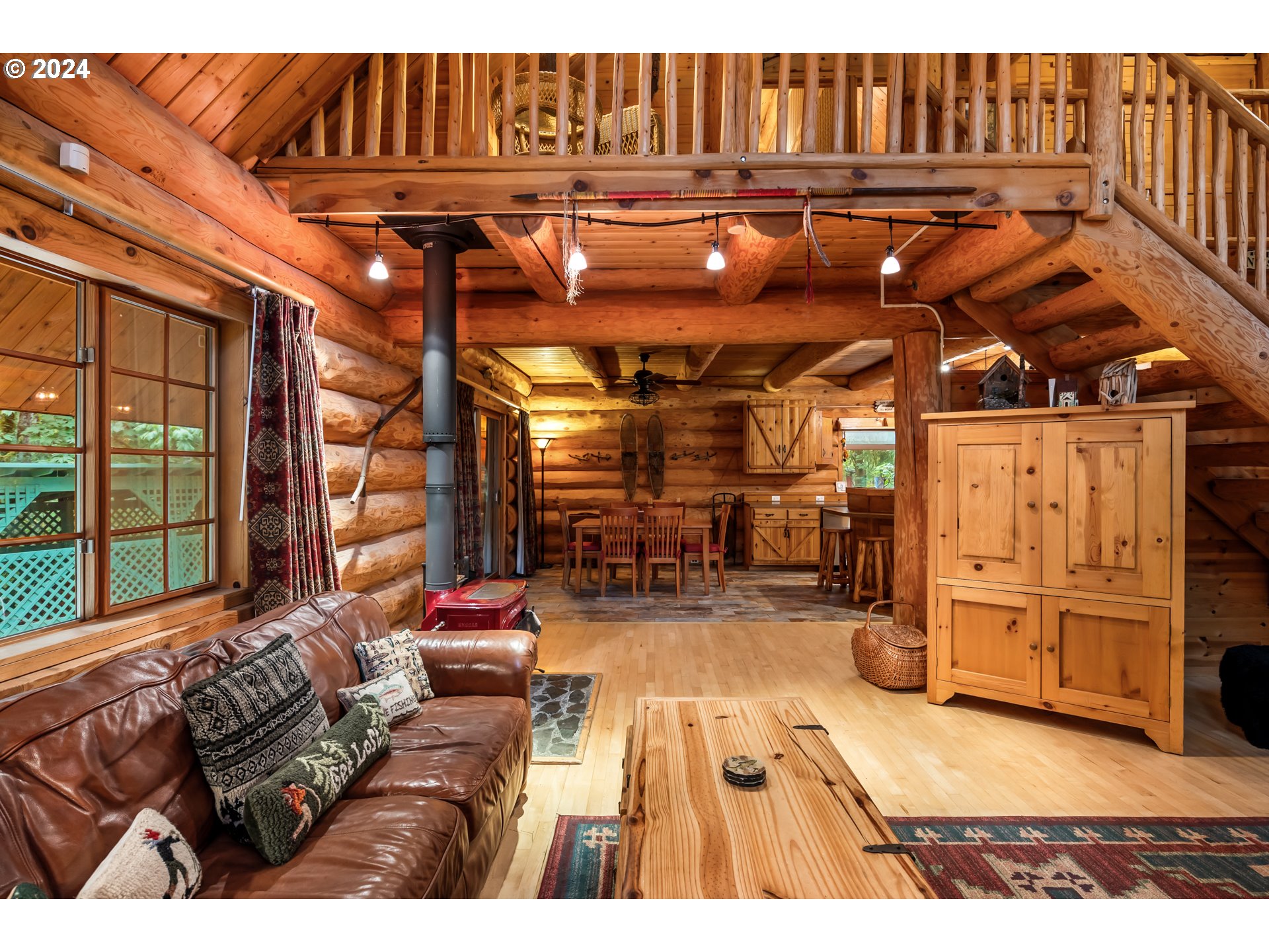 58200 E Marmot Rd Property Photo 18