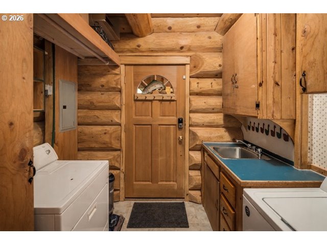 58200 E Marmot Rd Property Photo 34