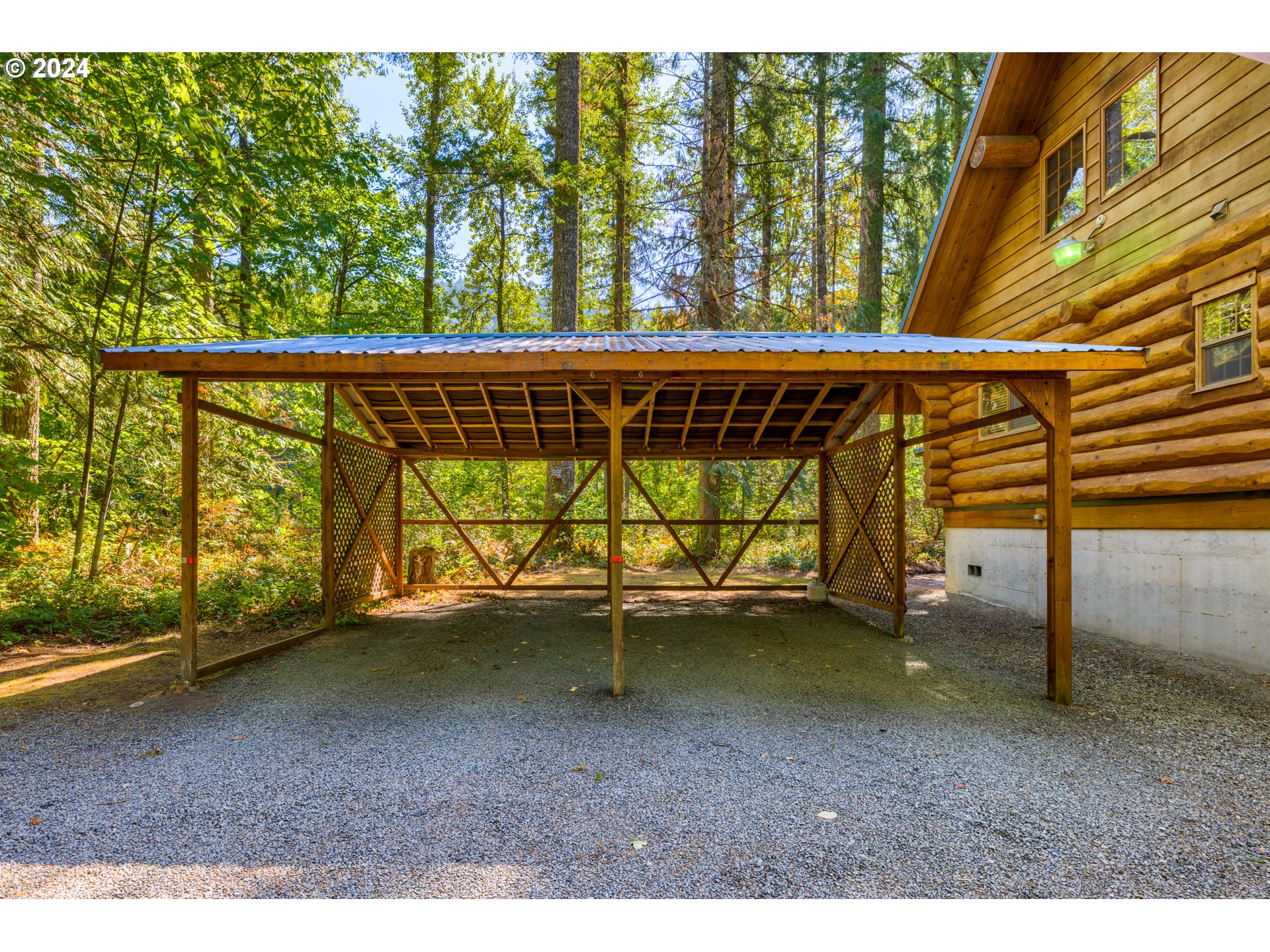 58200 E Marmot Rd Property Photo 45