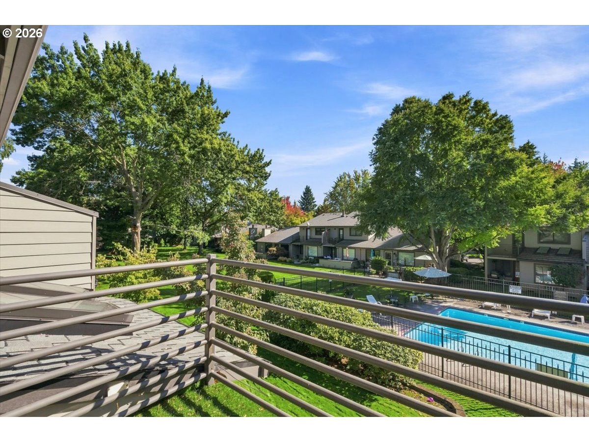 7819 Ne Loowit Loop 83 Property Photo 6