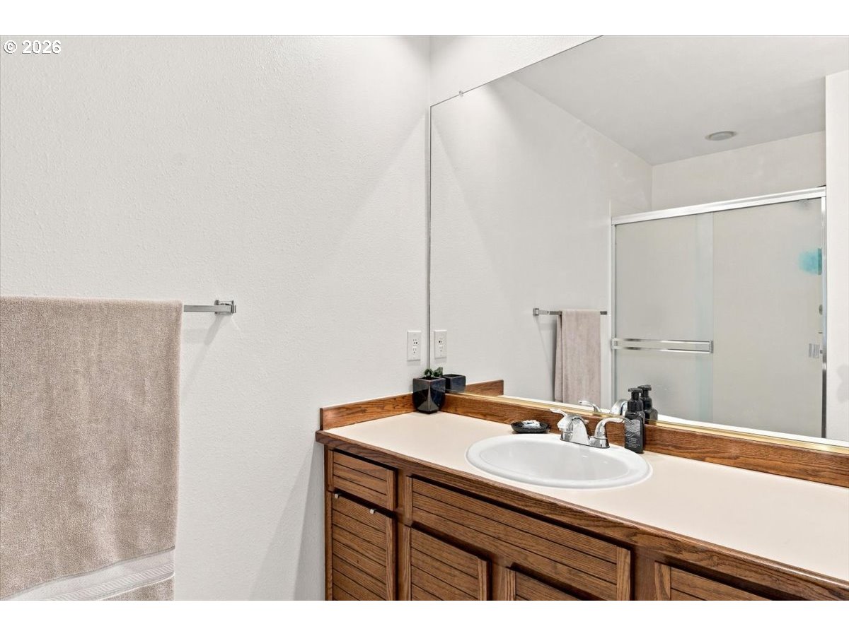 7819 Ne Loowit Loop 83 Property Photo 15