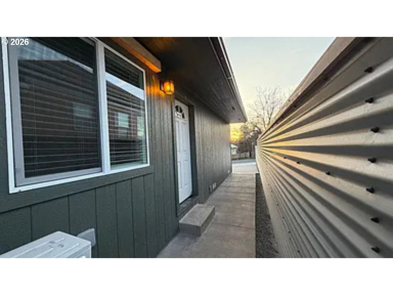 1433 Lakeview Ave Property Photo 3