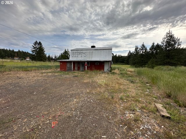 1704 Highway 97 Property Photo 2