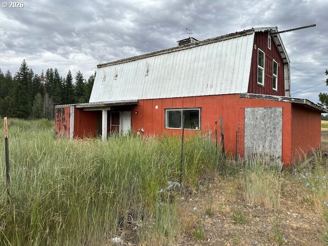 1704 Highway 97 Property Photo 14