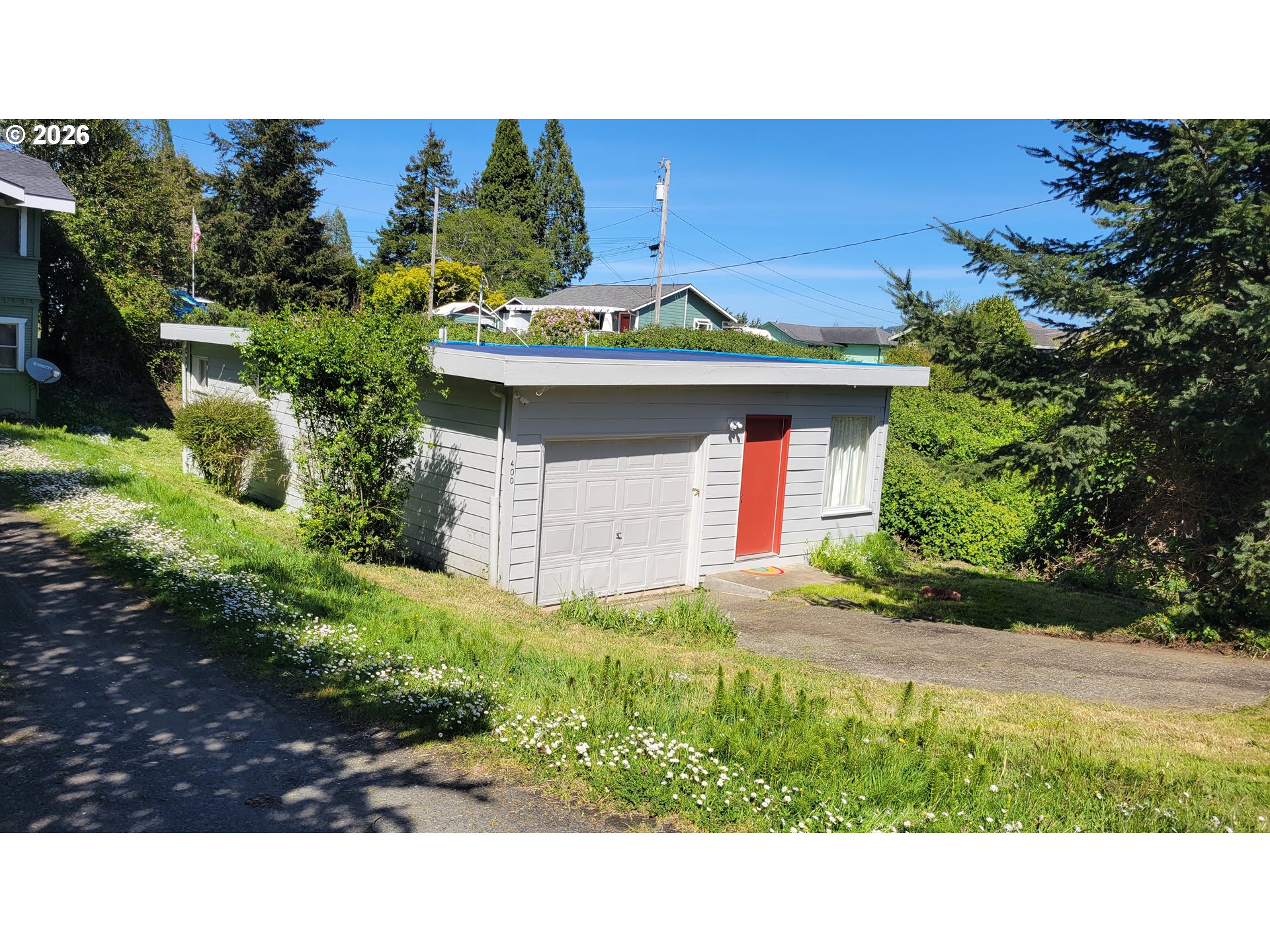 400 State St Property Photo 1
