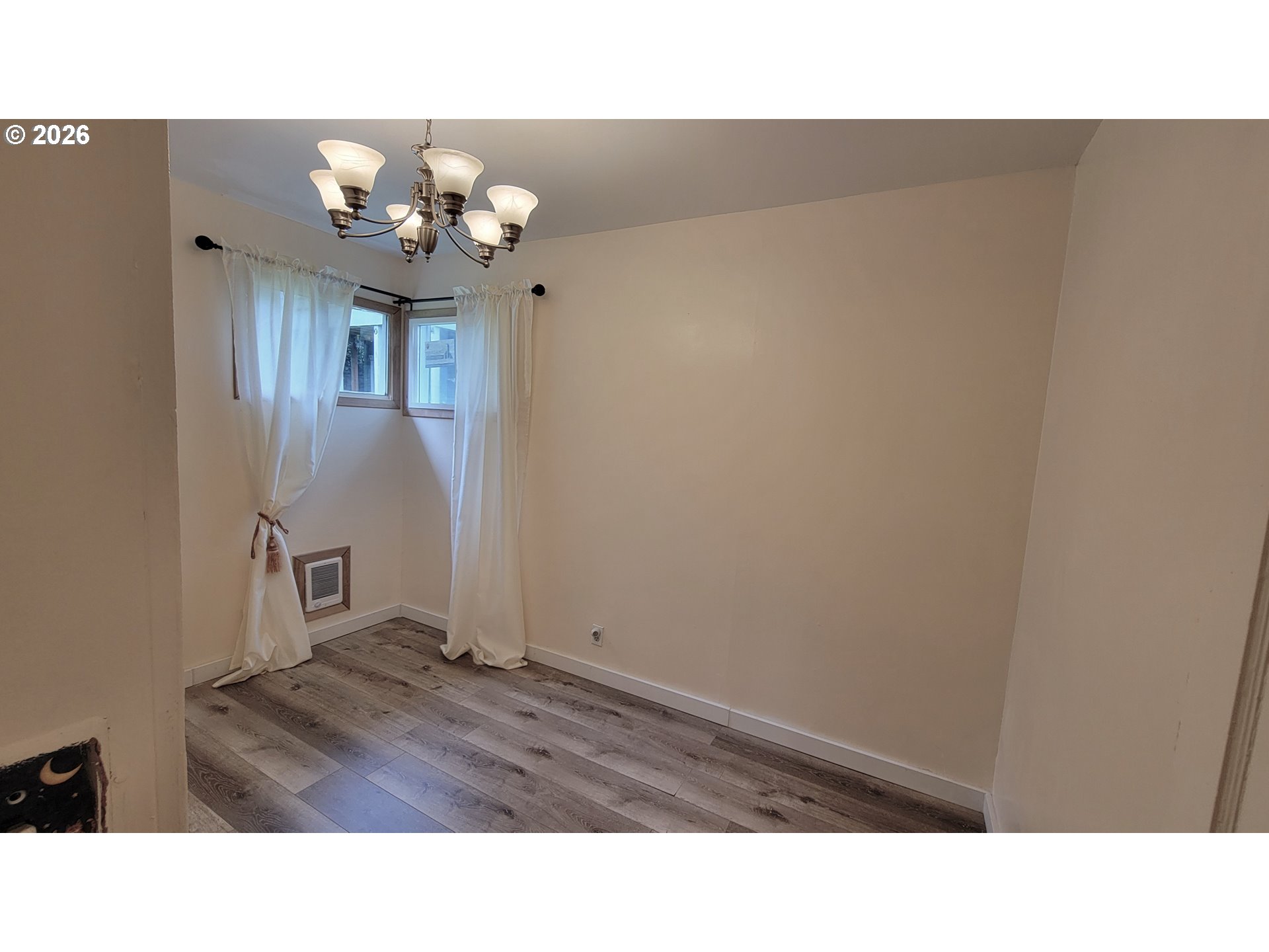 400 State St Property Photo 18