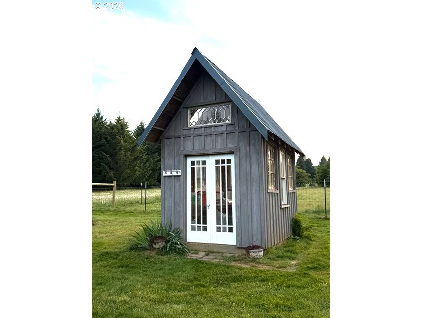 745 Tennessee Rd Property Photo 32