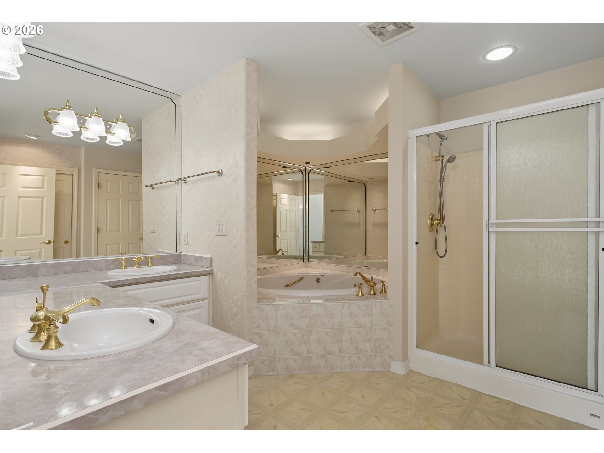 1106 Se 82nd Ct Property Photo 15