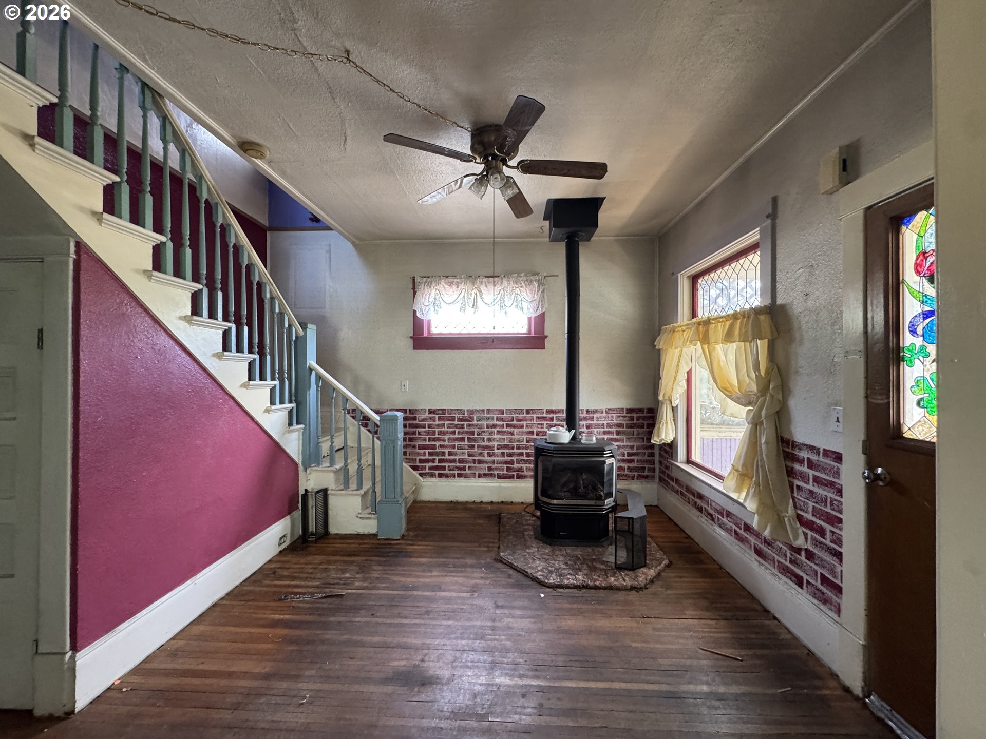 2502 N 2nd St Property Photo 32