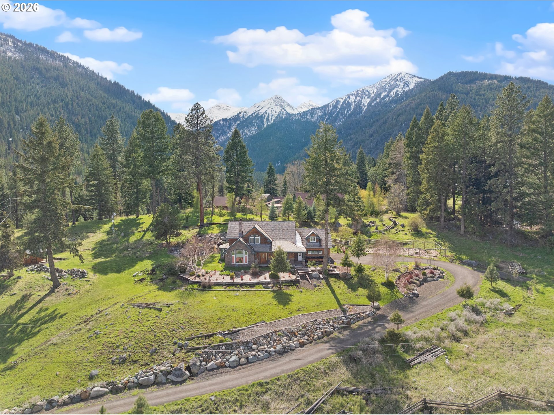 62730 Hurricane Creek Rd Property Photo 2