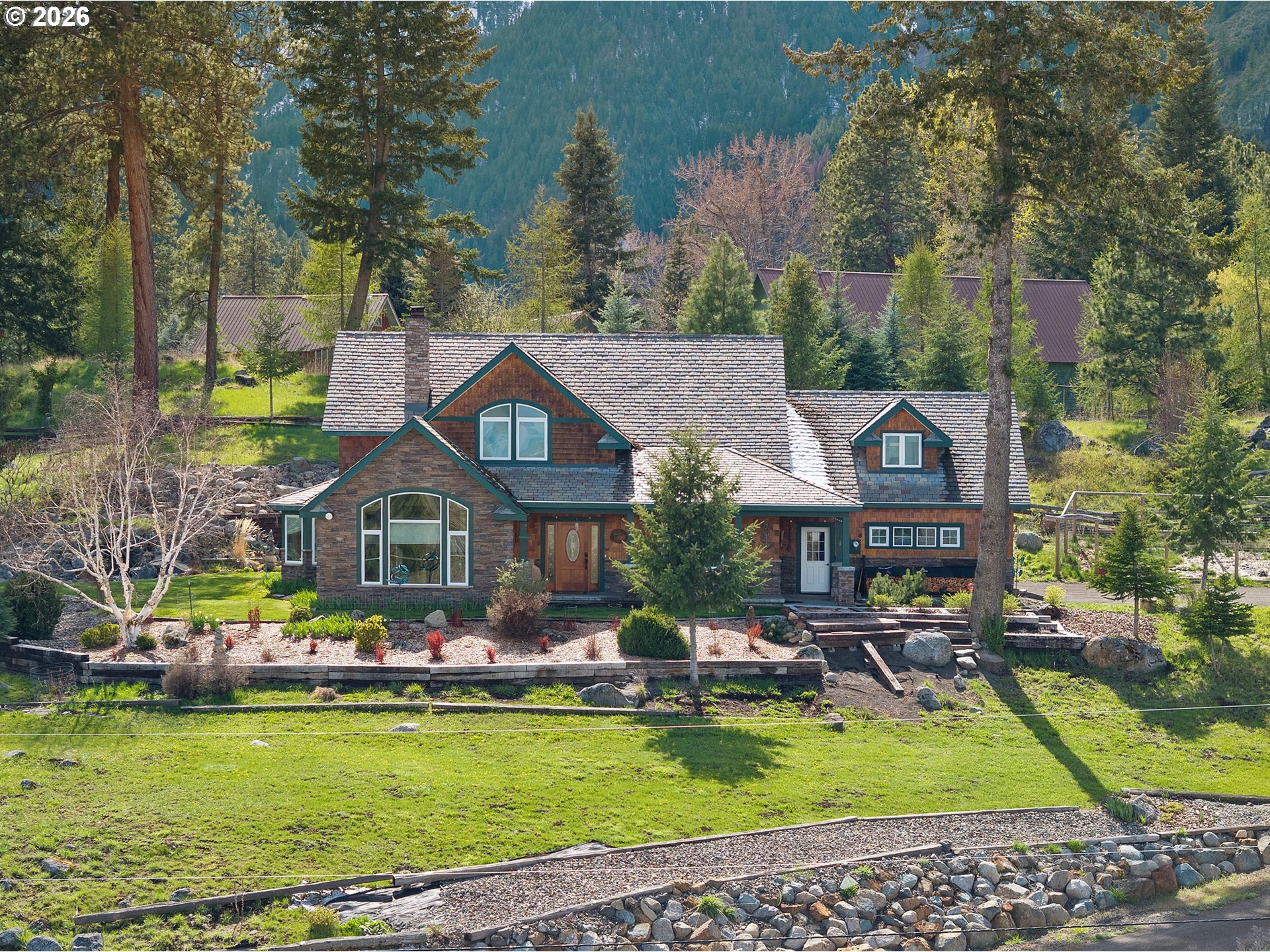 62730 Hurricane Creek Rd Property Photo 3