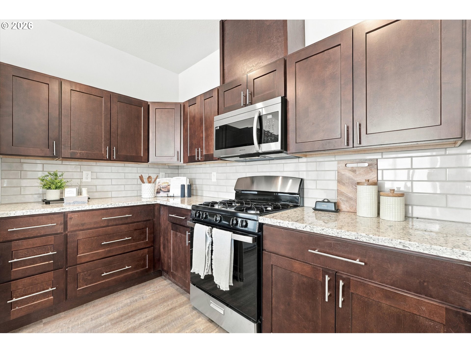 153 John St Property Photo 10
