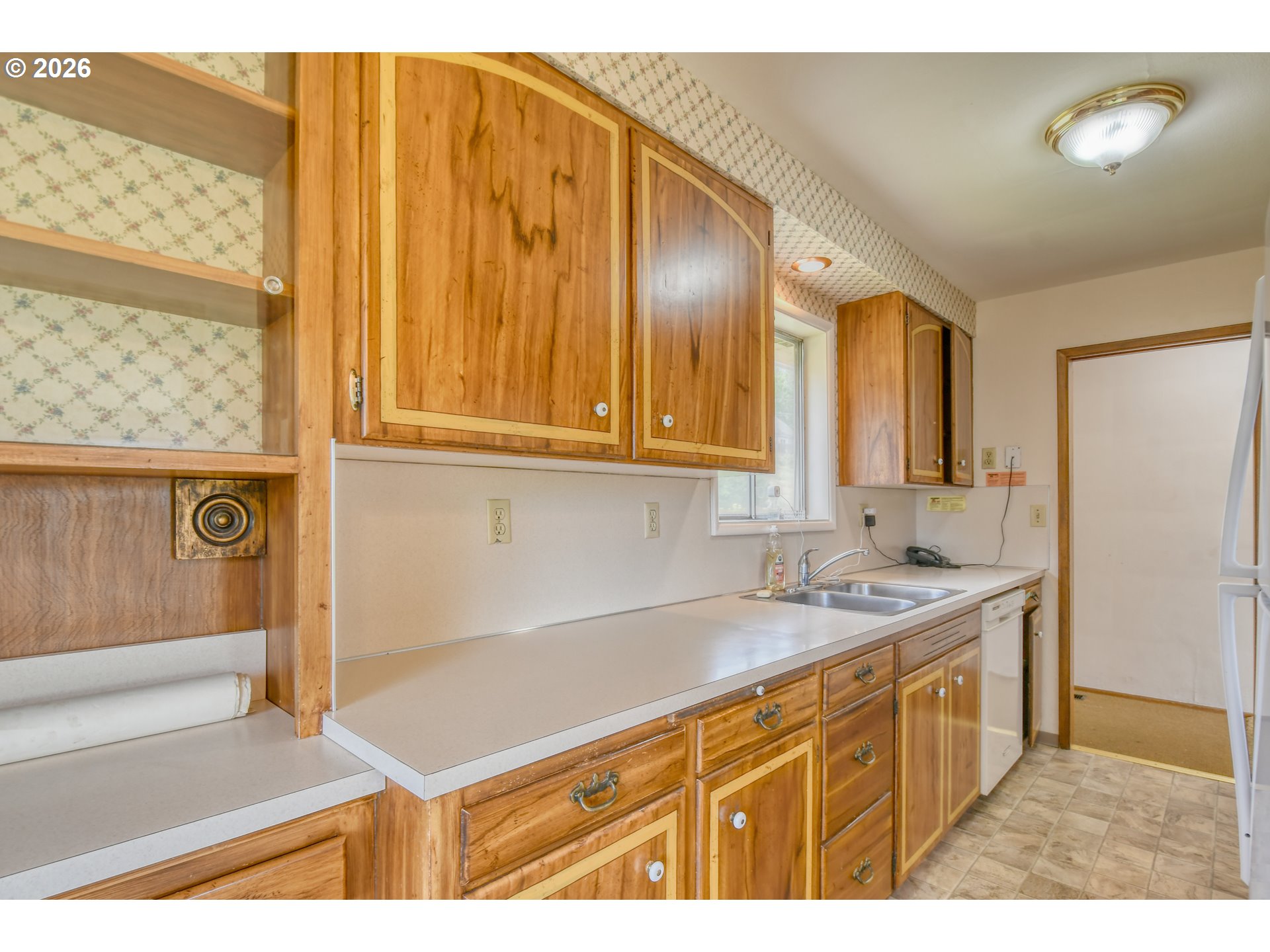 615 Sw Isaac Ln Property Photo 11