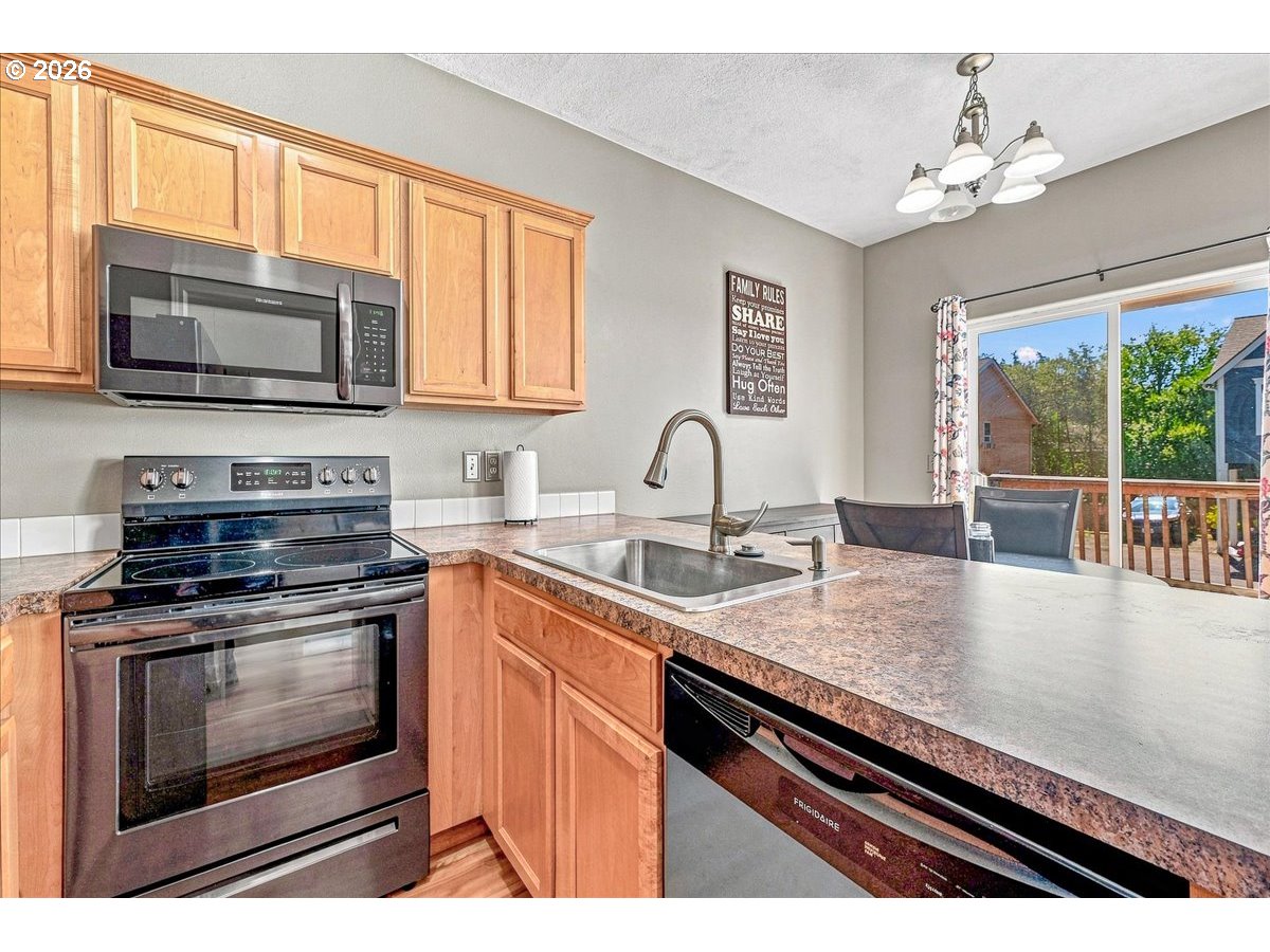 34910 Burt Rd Property Photo 17