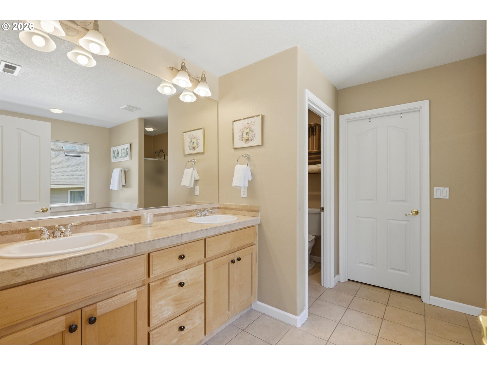 15832 Se Flavel Dr Property Photo 27