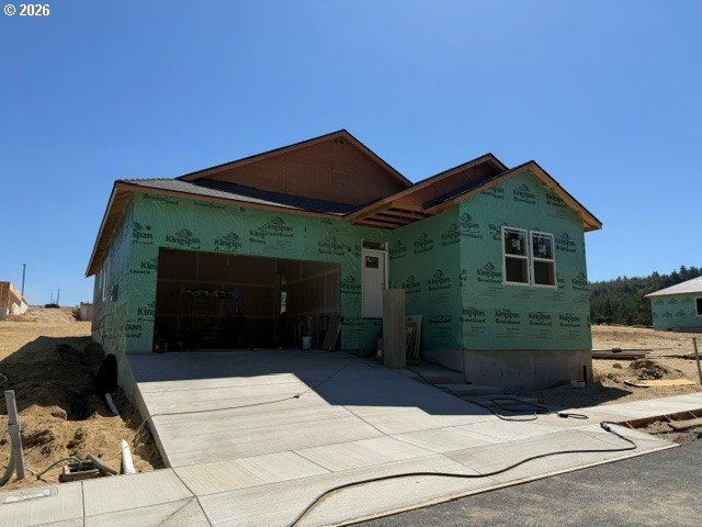1060 Graham ST Property Photo 1