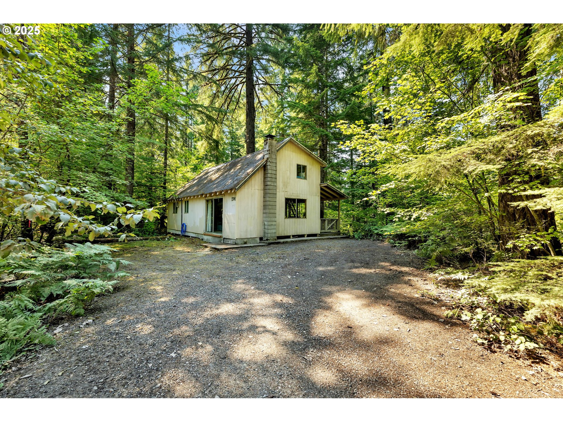 174 Northwoods Property Photo 1