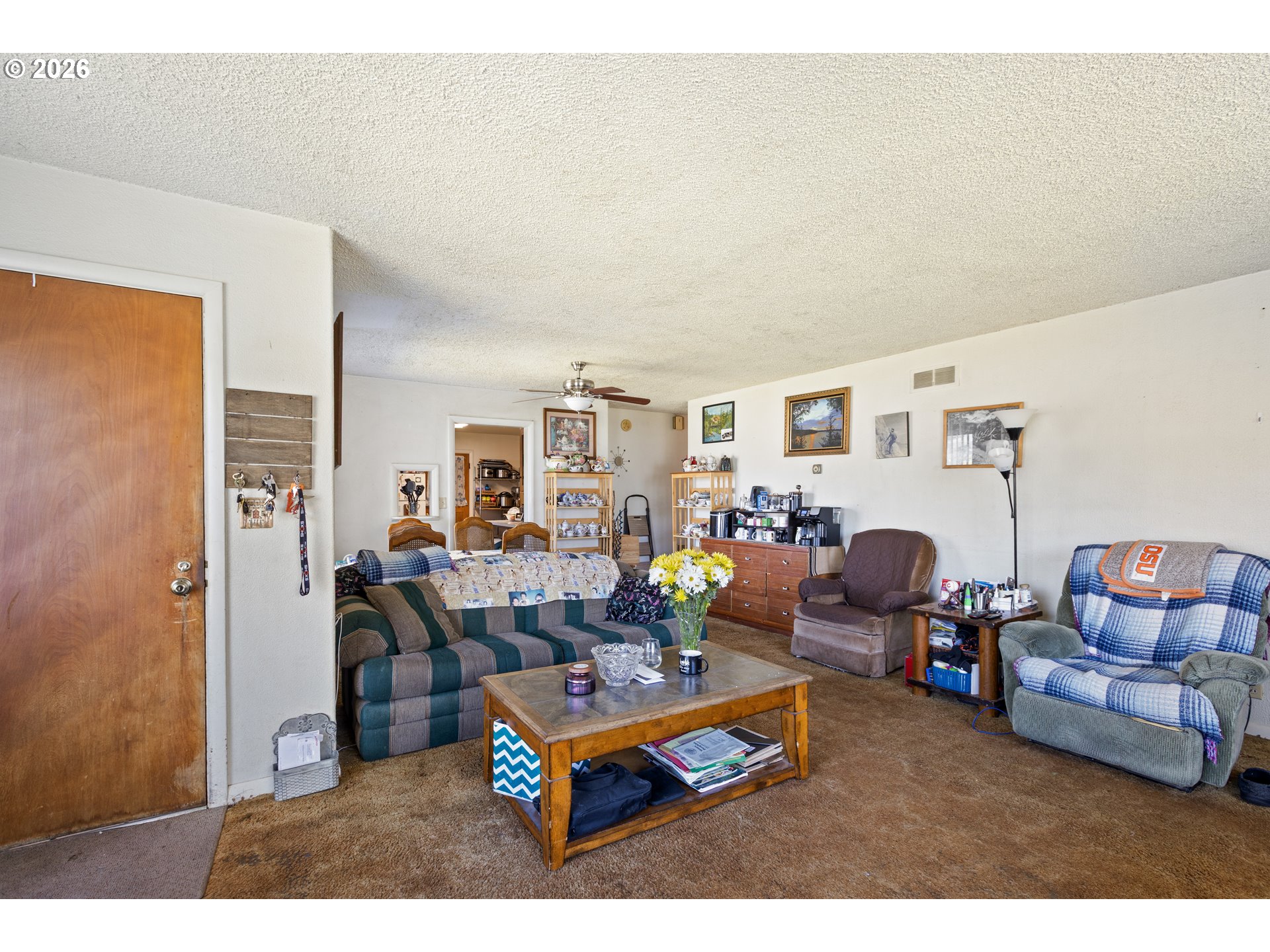 311 Se Grape Ave Property Photo 7