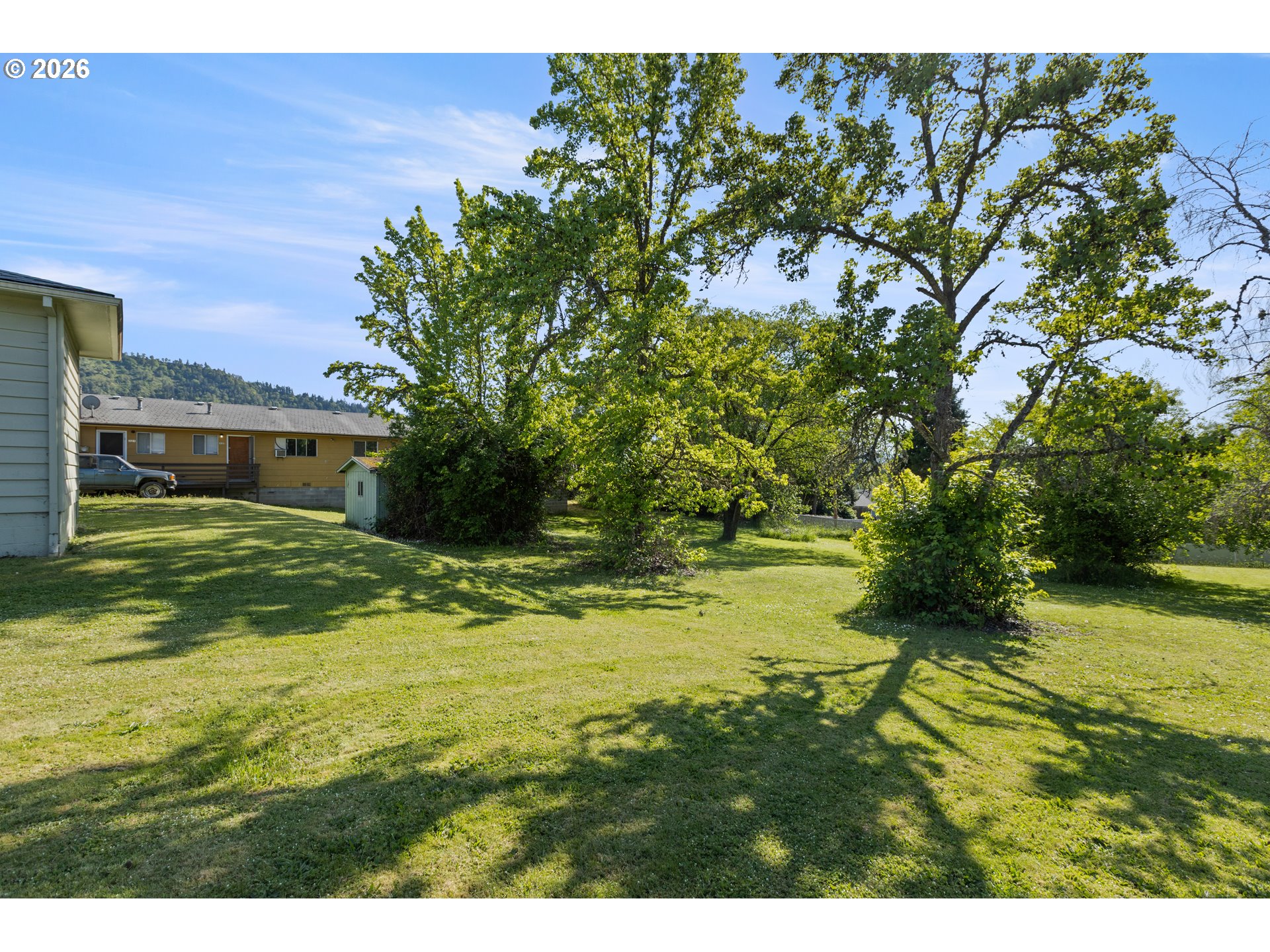 311 Se Grape Ave Property Photo 36