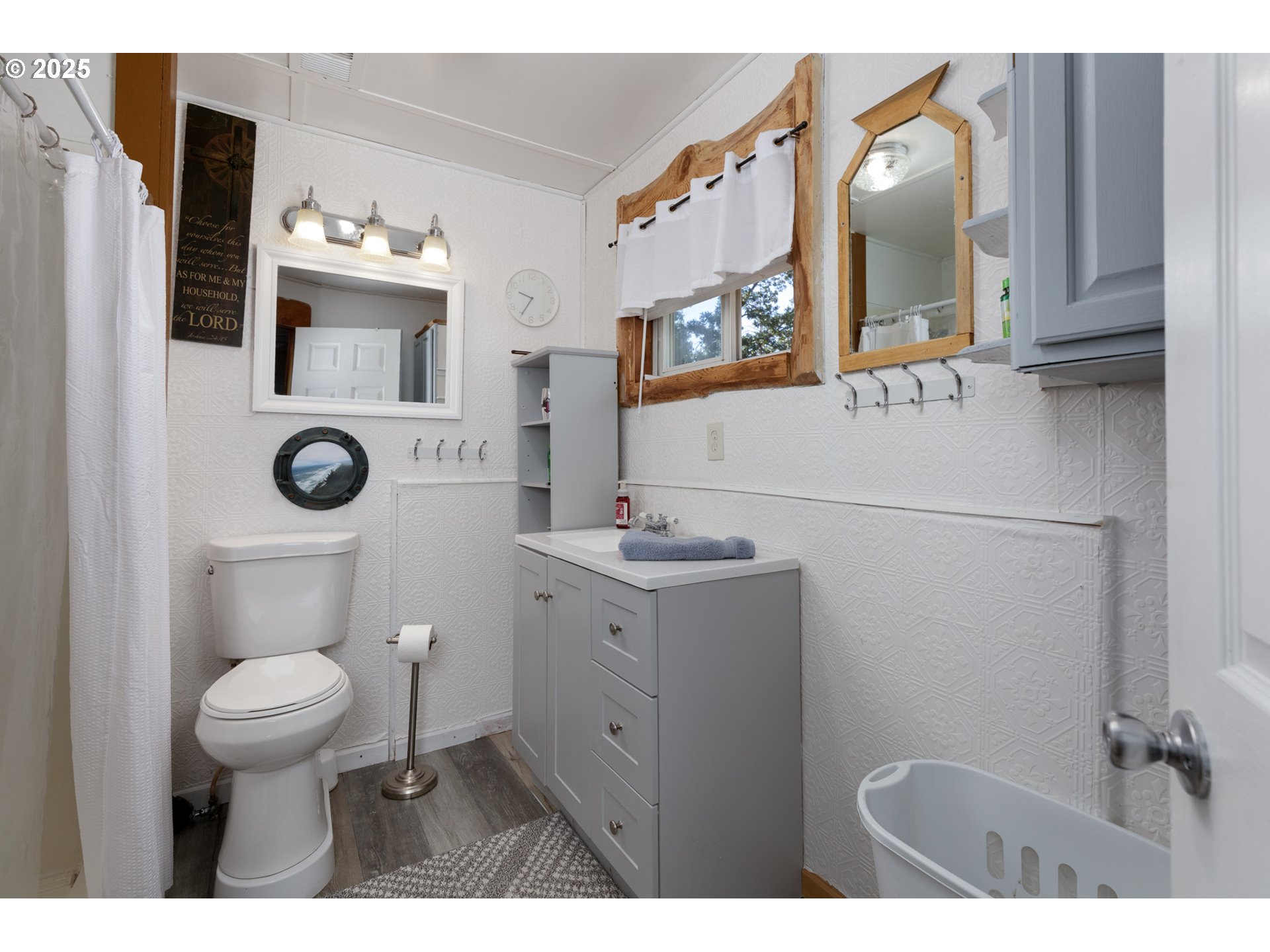 174 N Circle Dr Property Photo 13